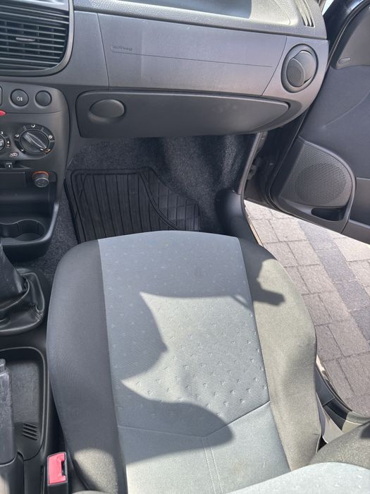 Sprzedam Fiat Punto 2