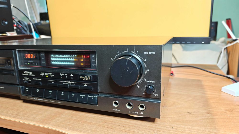 Magnetofon Technics RS B605