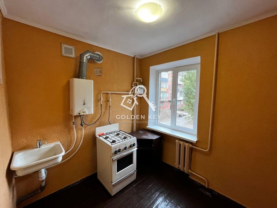 Продаж 2-кімнатної квартири на Червоній