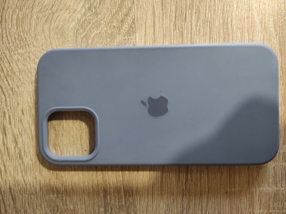 Чохол на iPhone 12 оригінальний