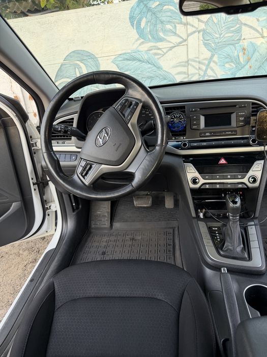Hyundai Elantra 2016 VIN KMHD841FBHU197624 фото оголошення 13 з 17