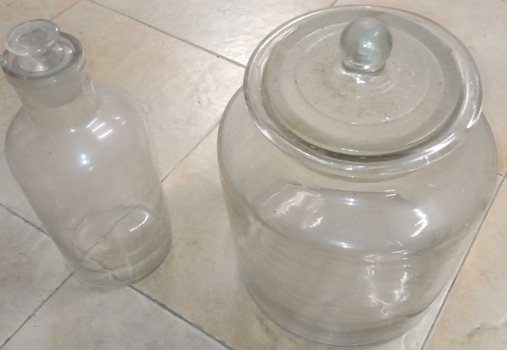 Frasco vidro antigo, tipo "farmácia", grande.