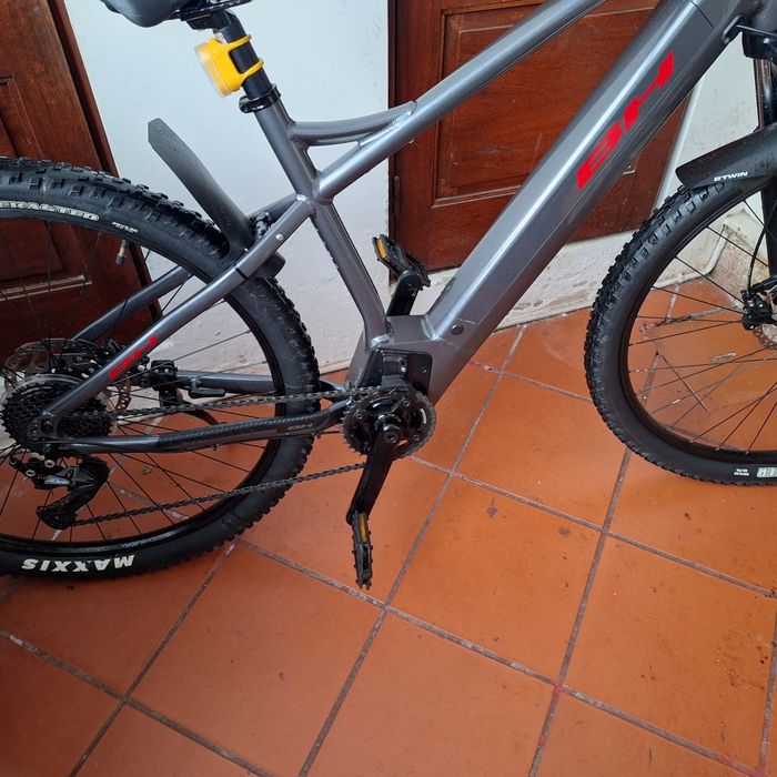 Bicicleta elétrica BH