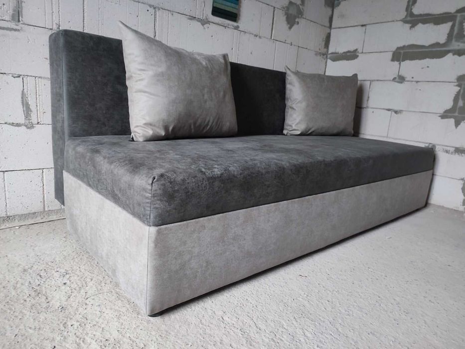 Терміново продам диван