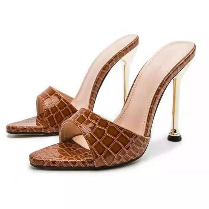 High-heeled shoe. Brand new, never worn.
