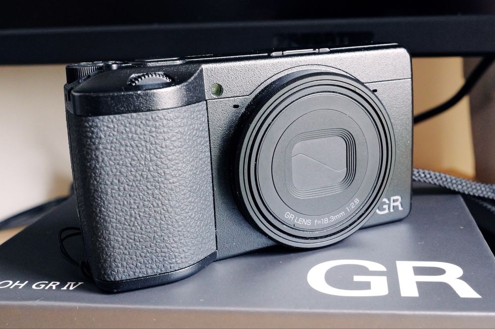 Ricoh GR IV – Stan idealny, tylko 771 zdjęć – OKAZJA