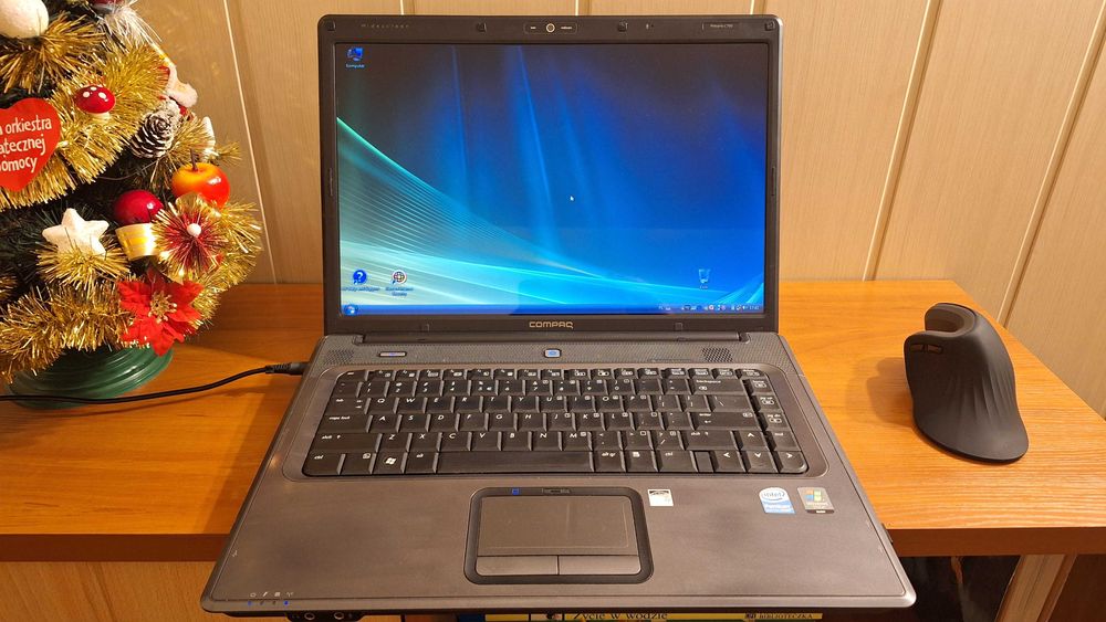 Laptop HP Compaq Presario C700 -LightScribe -RAM 2GB -Intel 1,86GHz