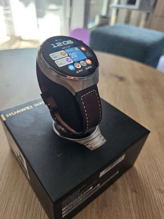 Huawei Watch 4 Pro Elite – tytanowa bransoleta + 2 dodatkowe paski
