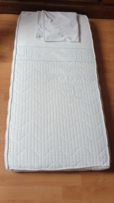 Materac Hevea Baby natural 120x60 plus gratis podkład nieprzemakalny