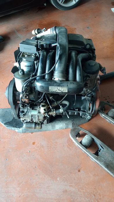 Motor Mercedes c220d