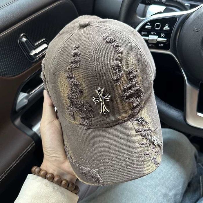 Коричнева кепка Chrome Hearts