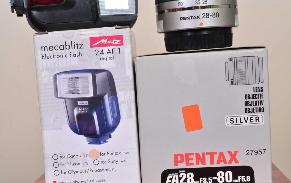 Zoom Pentax FA 28x80 + Metz P-TTL Flash for Pentax. New, with invoice.64739778380291123