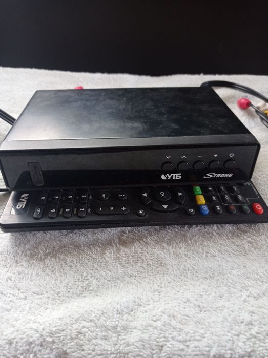 Тюнер Виасат с подпиской