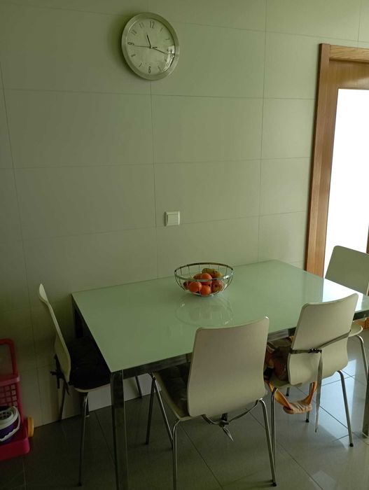 Vendo sala de estar e jantar