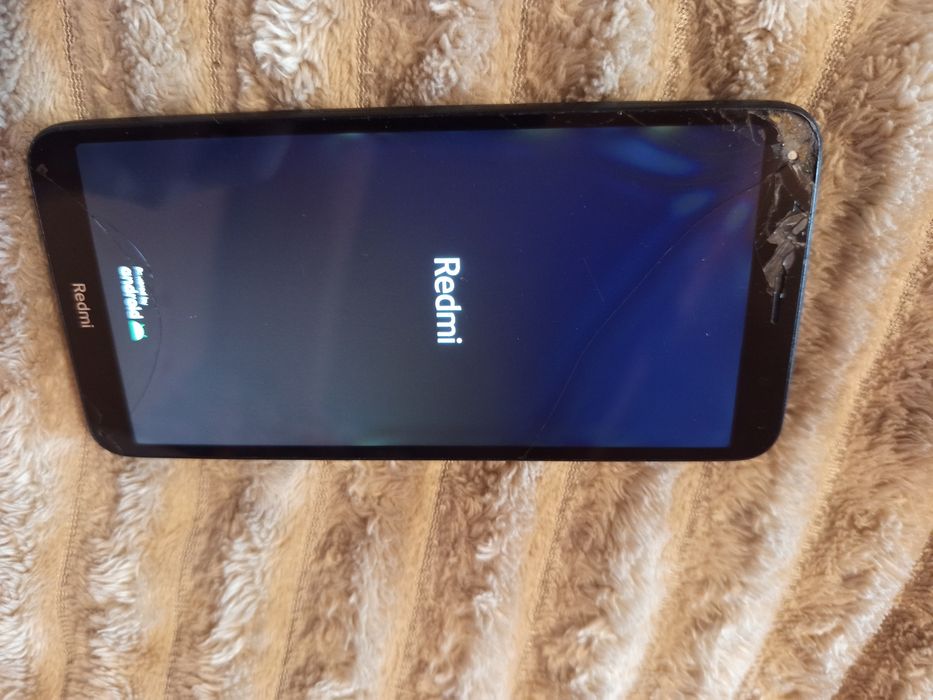 Редмі 7а на запчастини