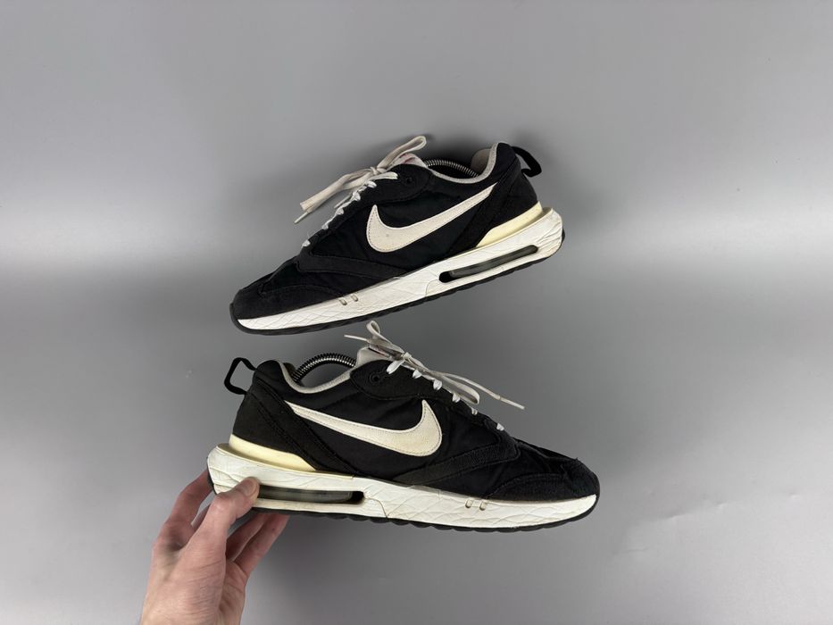 Розмір 44 28 см Чоловічі кросівки Nike Air Max Dawn