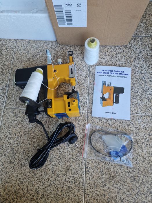 máquina de costura  para sacos portátil.  NOVA no