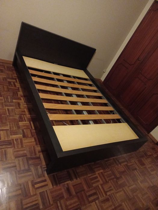 Mobilia de quarto MALM