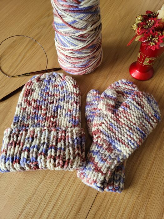 Kaszmirowa  czapka + rękawiczki z  włoskiego 100% kaszmiru (handmade)