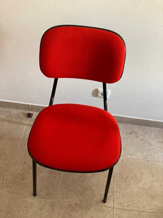 Cadeira vermelha