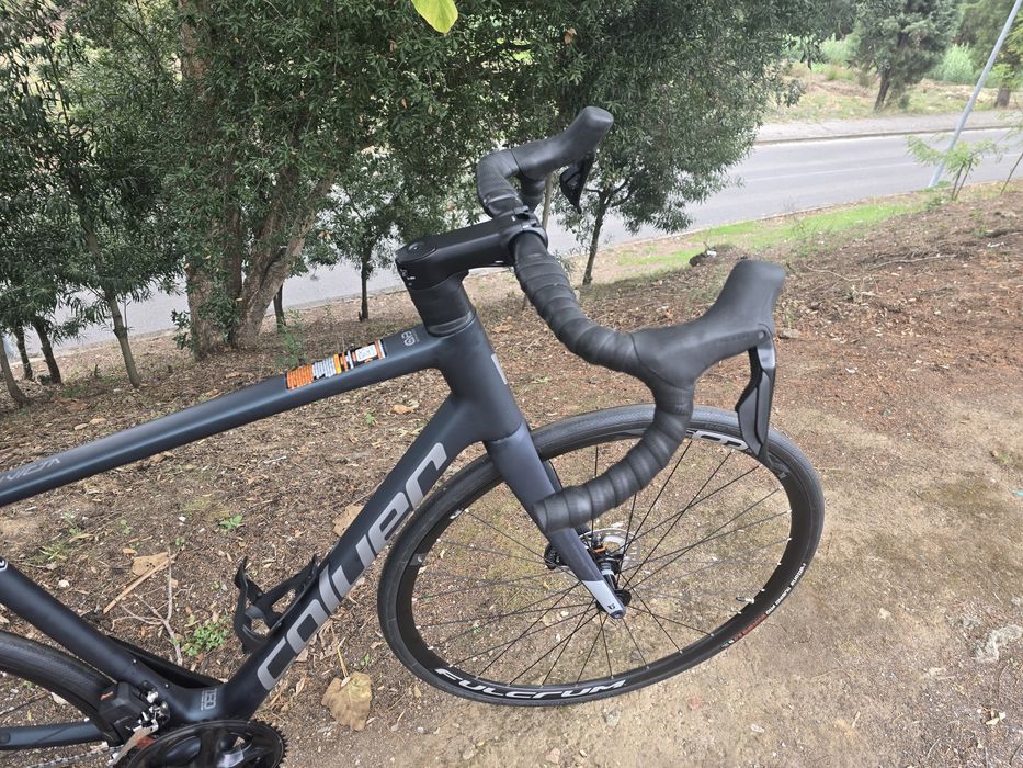 Bicicleta de carbono 105di2 nova
