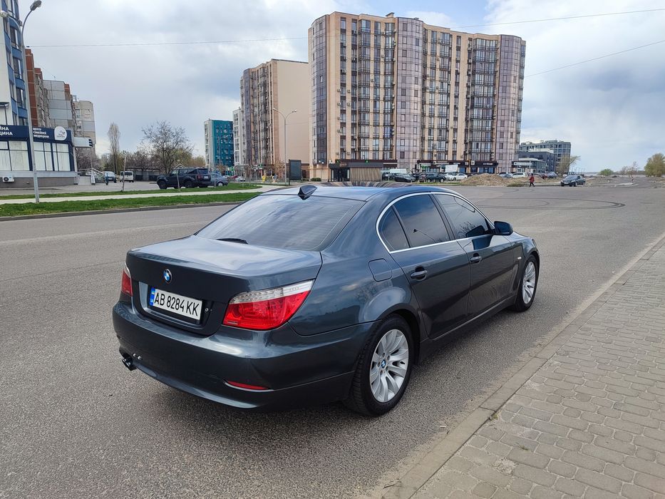 BMW 525 E60 FL гарний стан
