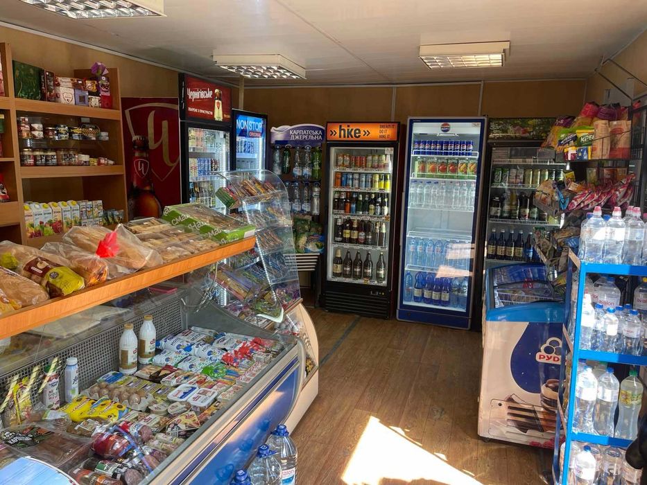 Сдам в аренду магазин ларек киоск маф 32 кв  улица Соборная 63