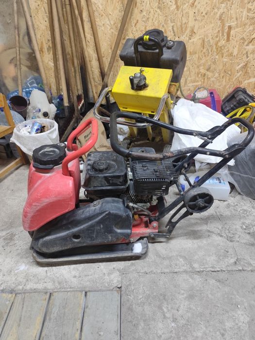 Бензо інструмент