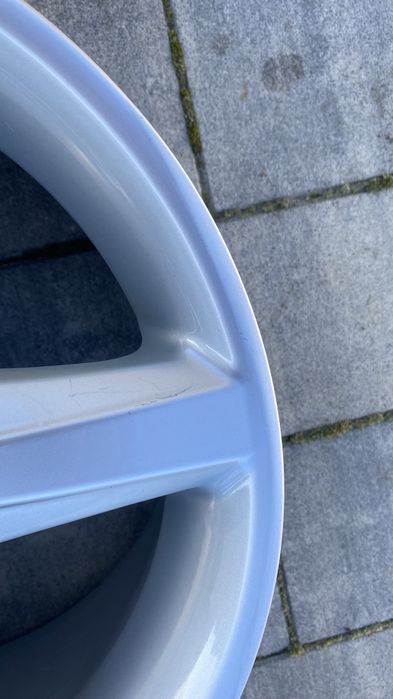 Felgi aluminiowe Dezent do Dacia 4x100 16 cali Renault