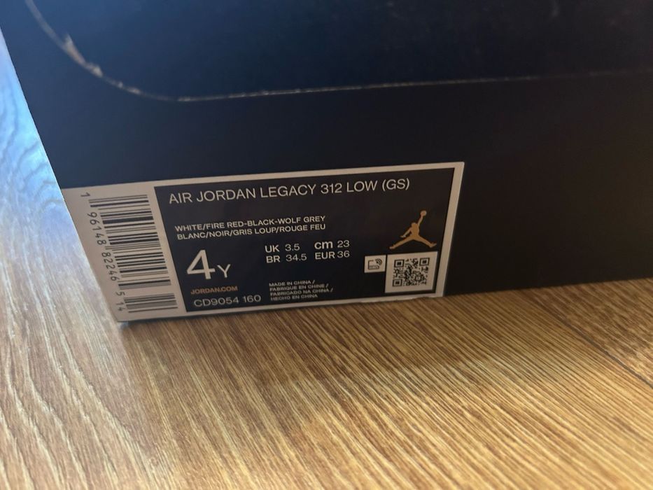 Ténis Nike  Air Jordan legancy 312 originais