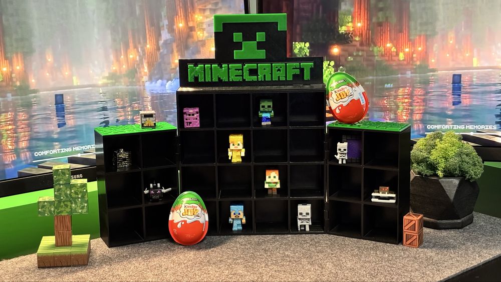 Полчики для фігурок Kinder Joy МАЙНІКРАФТ на 28фігурок