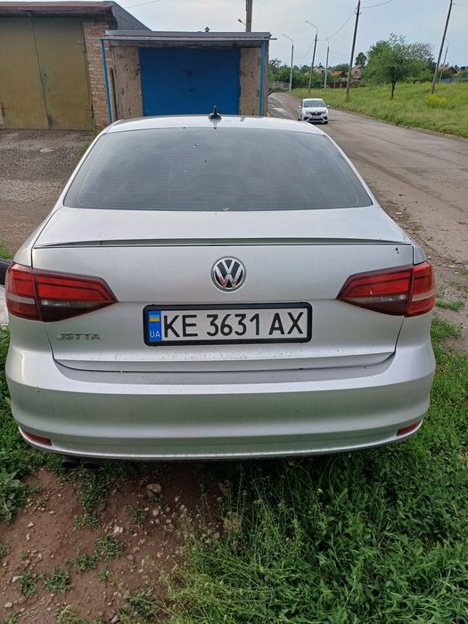 Volkswagen jetta 2016
