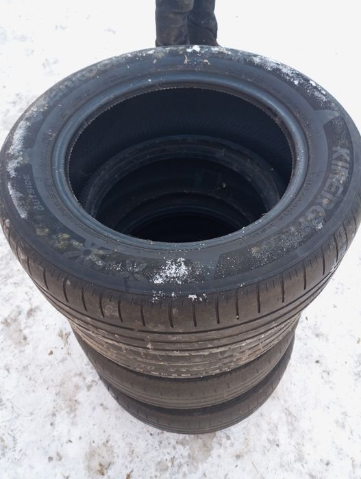 Продам покрышки r16