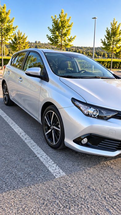 Toyota Auris 1.4 D-4D 90cv | 2018 | Nacional | 135.000 km