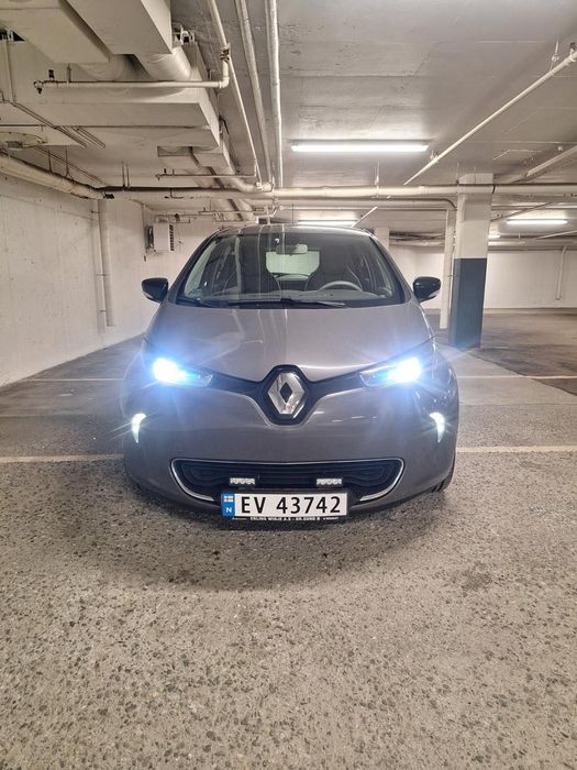 Renault Zoe 2018 року з батареєю 41кВт з Європи