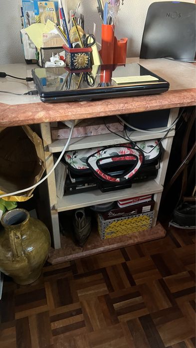 Vendo Conjunto Mármore (Mesa Jantar + Mesa de Apoio + Secretária)