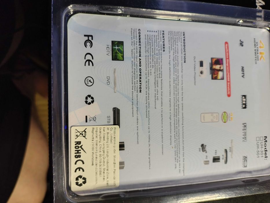 Rozgałęziacz (spliter) HDMI z pilotem