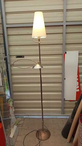 lampa podłogowa dwufunkcyjna