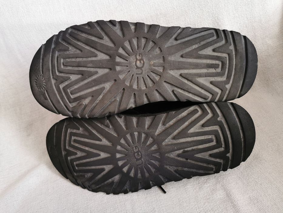 Ugg Australia Neumel skórzane ocieplane trzewiki 43