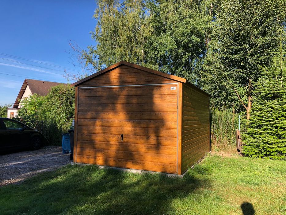 Garaż blaszany, 3x5, złoty dąb, profil zamknięty.