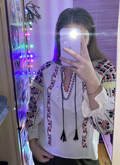 Розпродаж! Вишиванка