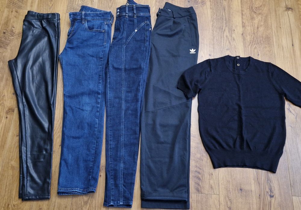 Пакет джинсов adidas  размер М-L