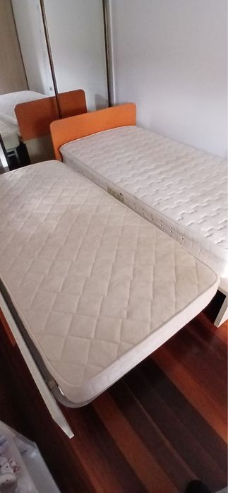 Cama individual com cama extra + colchões