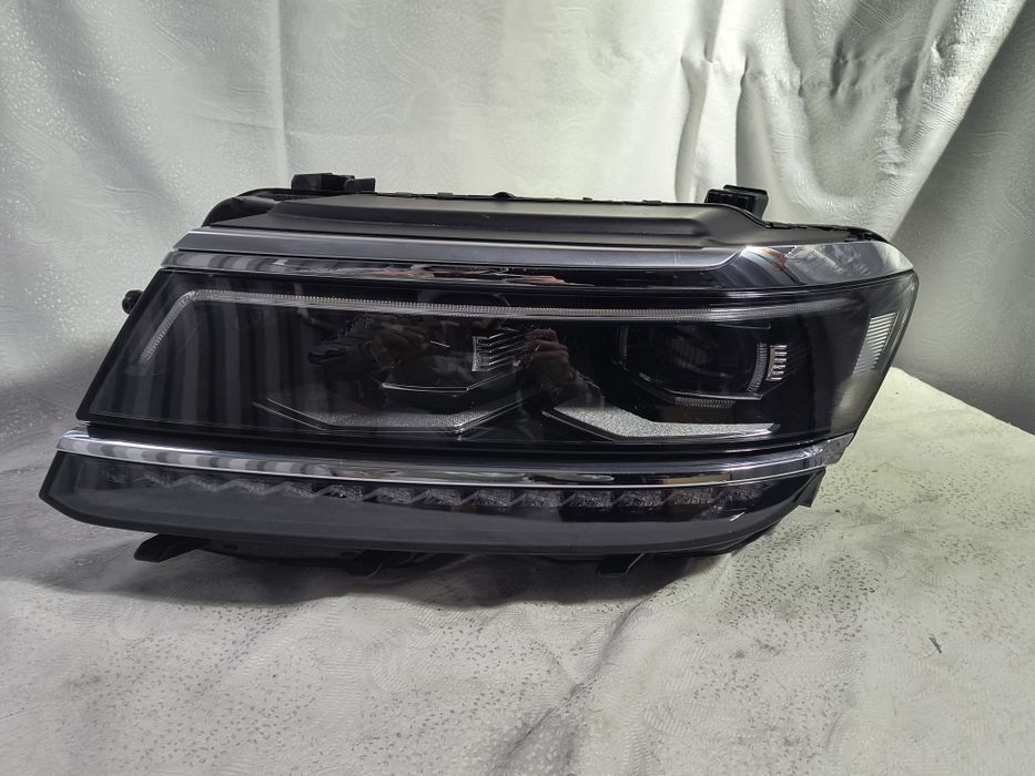 Lampa lewa Full LED VW Tiguan II EUROPA
