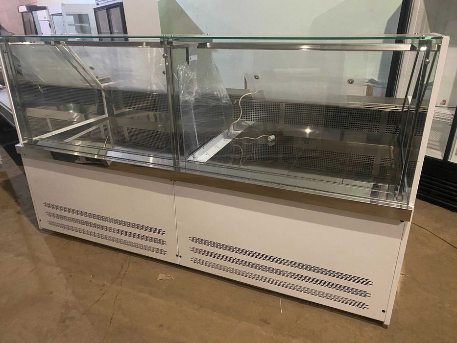 Холодильні вітрини Куб Технохолод Миссури
