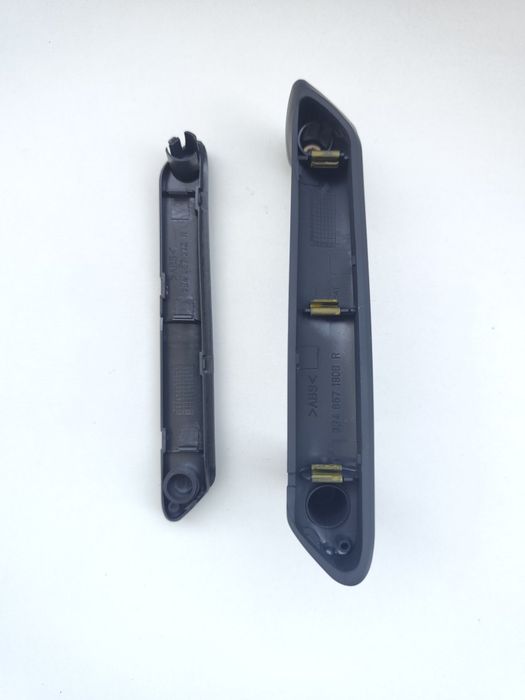 Puxador / Pega / Punho / Alsa de Porta traseiro direito VW Volkswagen Passat B5 / B5.5 (98-05)