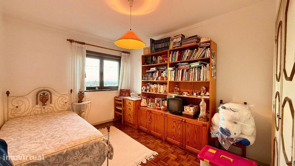 Apartamento T3+Sotão+G,Solum, Coimbra