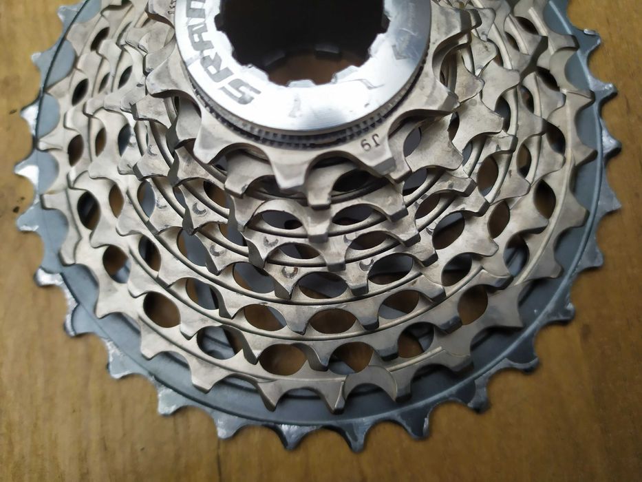 SRAM XG-999 kaseta MTB/Szosa 9Speed 11-32T 172g. Polecam