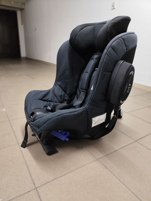 Fotelik samochodowy Axkid Minikid