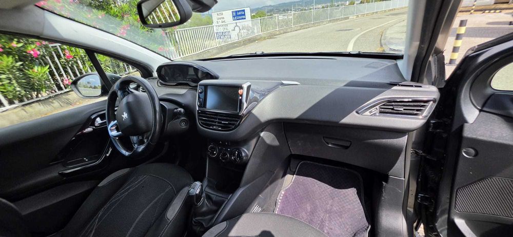 Peugeot 208 1.4HDI Disel